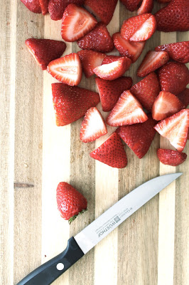Strawberry Oatmeal Bars