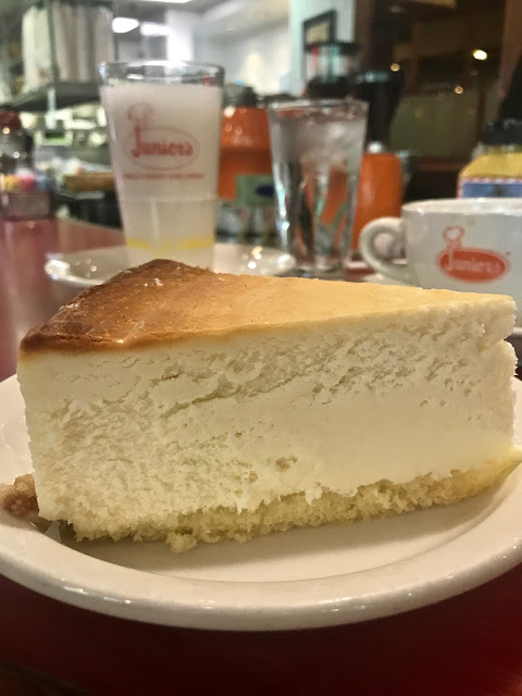 Junior's Cheesecake - NYC Dessert Spots 