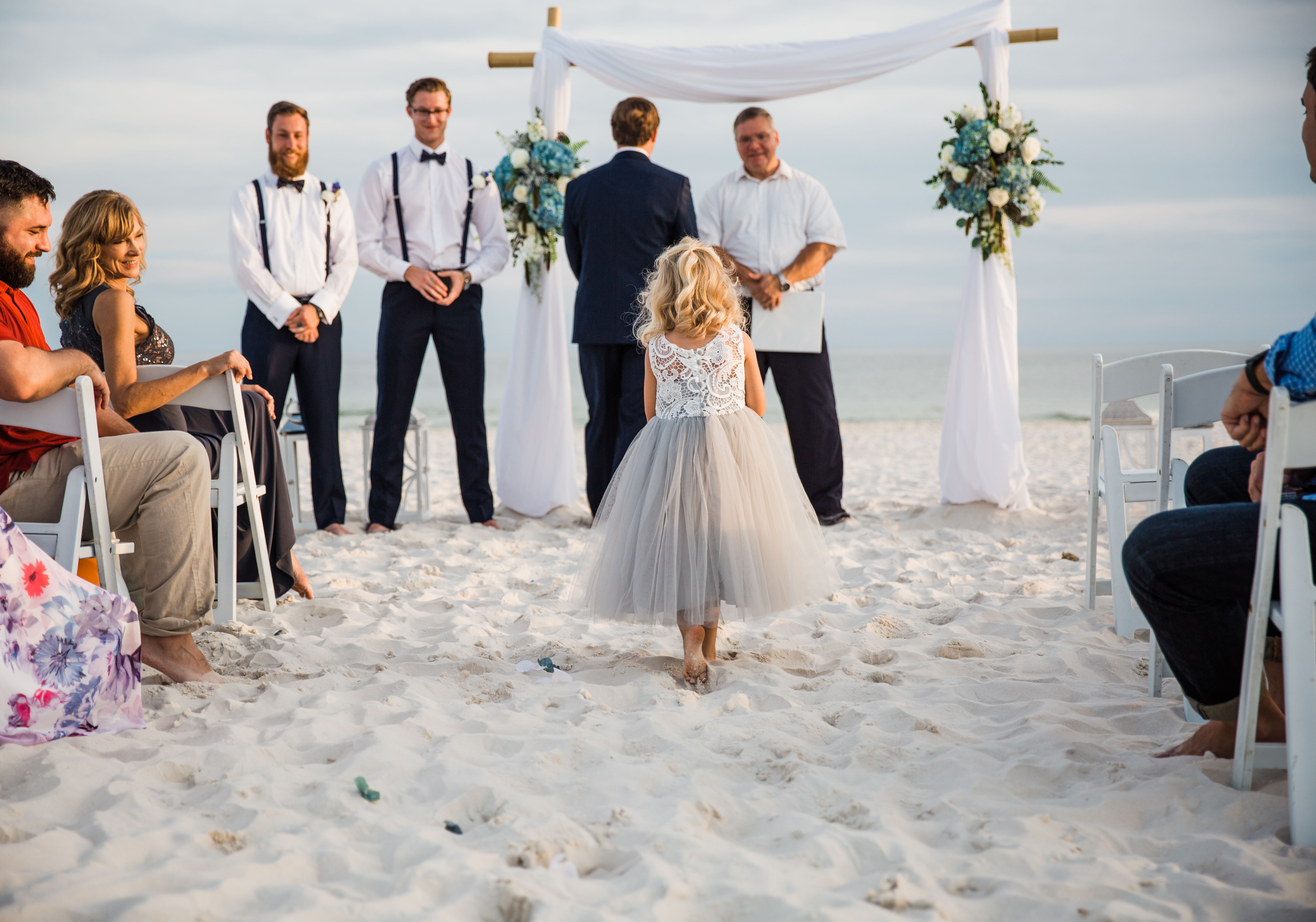 how to find the best destination wedding vendors